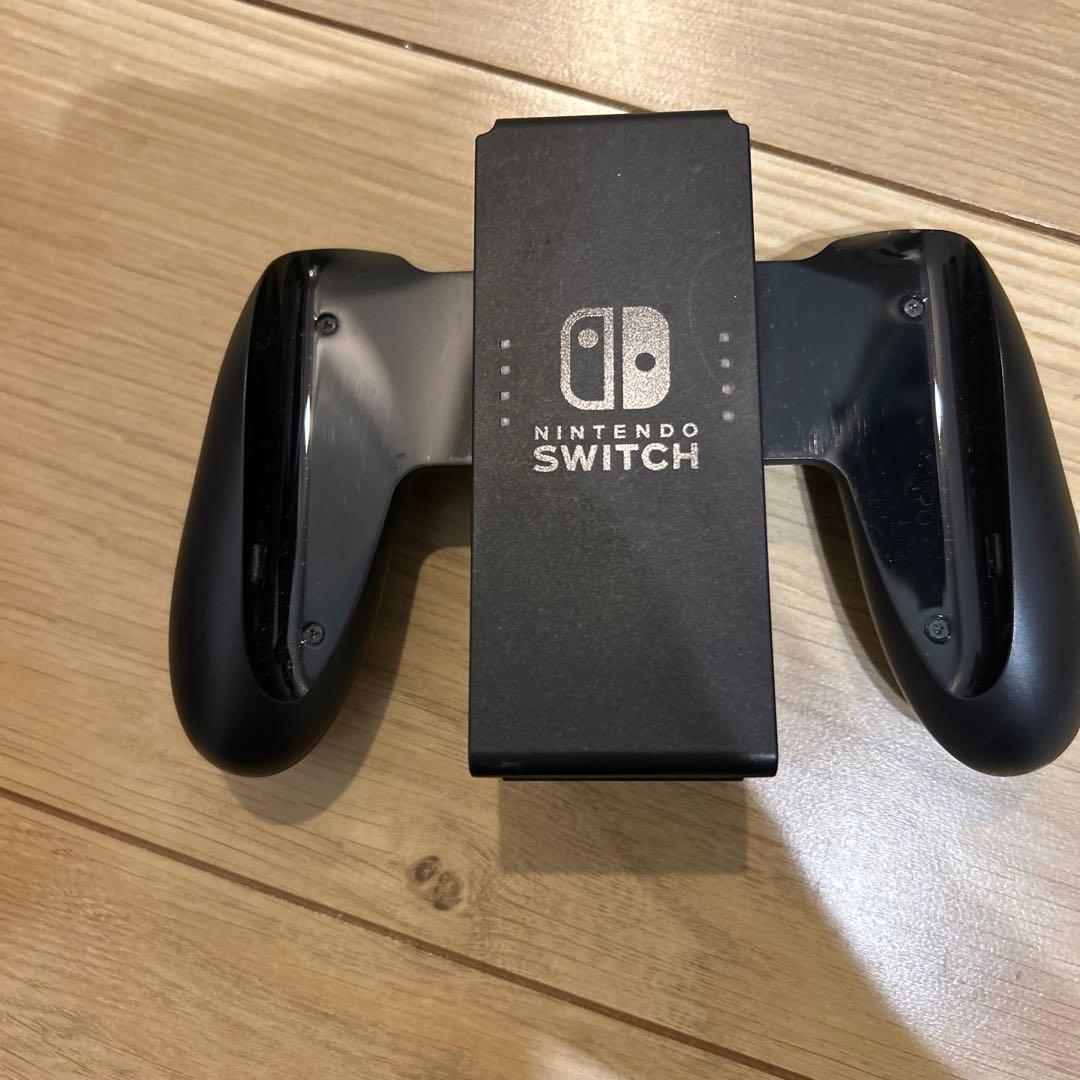 Nintendo Switch 本体 グレー 付属品あり 専用ケース付き