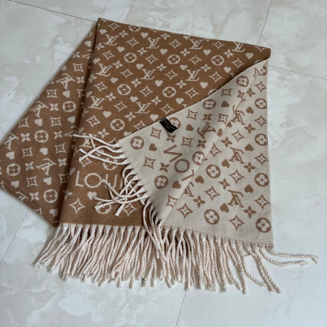 ヴィトン LOUIS VUITTON マフラー ノベルティ