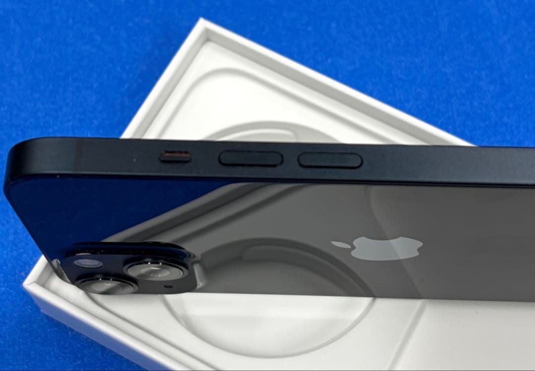 スマートフォン本体 iPhone13 128GB Midnight