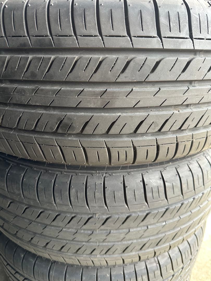EXE①ダンロップ 215/60r16 夏 2本