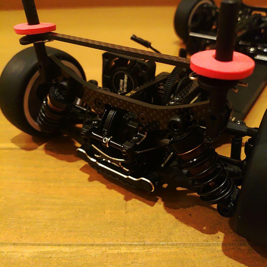 ヨコモ BD8 ハイエンドツーリングカー メカ無し ボディ付き