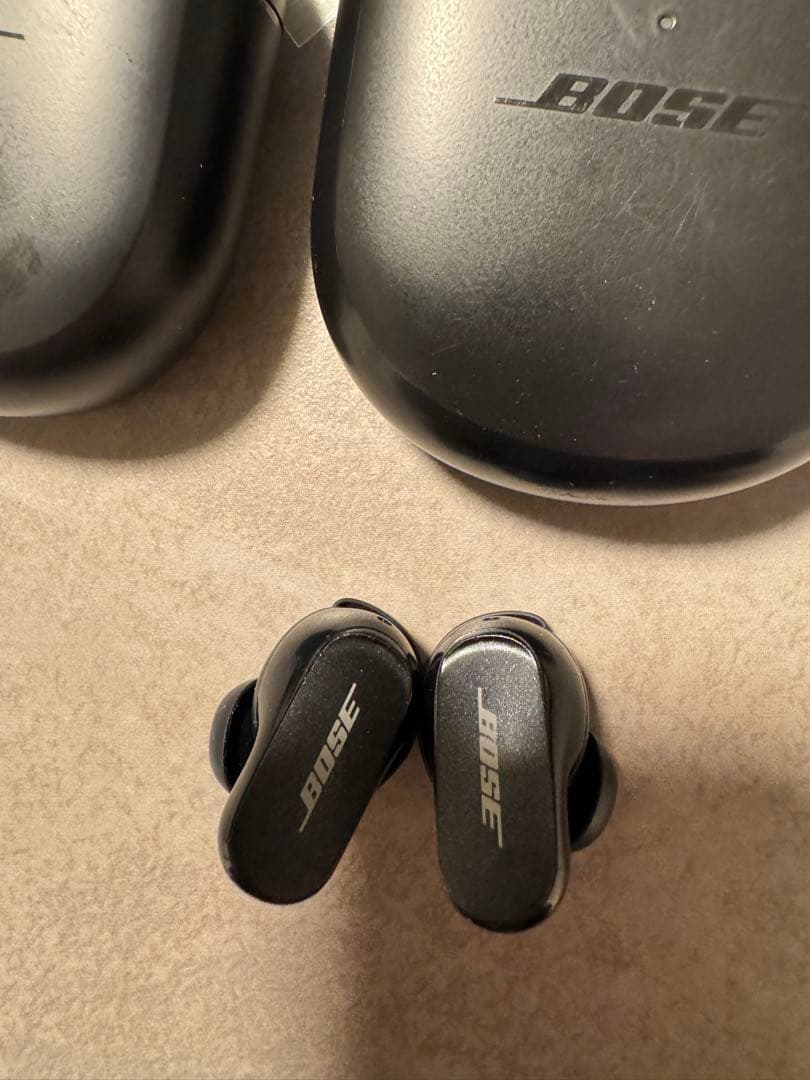 Bose QuietComfort Earbuds II 第二世代充電器二つ付き