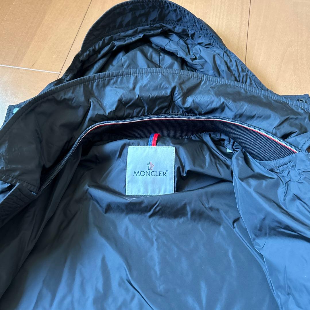 美品　モンクレール ARSAN ナイロンコート