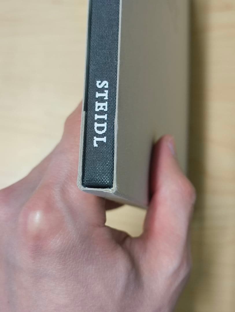 アート・デザイン・音楽 eden robert adams steidl