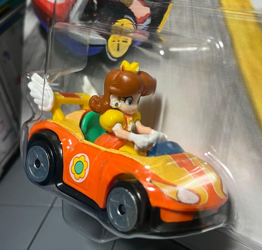 ホットウィール マリオカート ロゼッタ デイジー ルイージ ワリオ