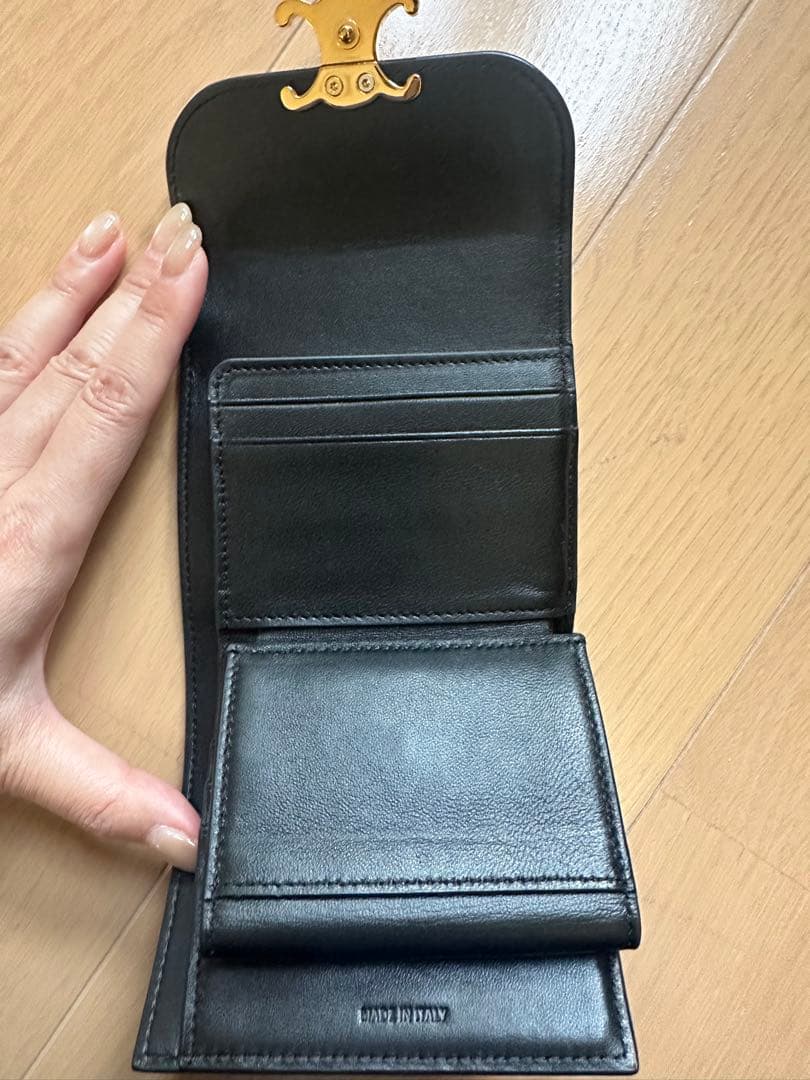 CELINE トリオンフ　ブラック