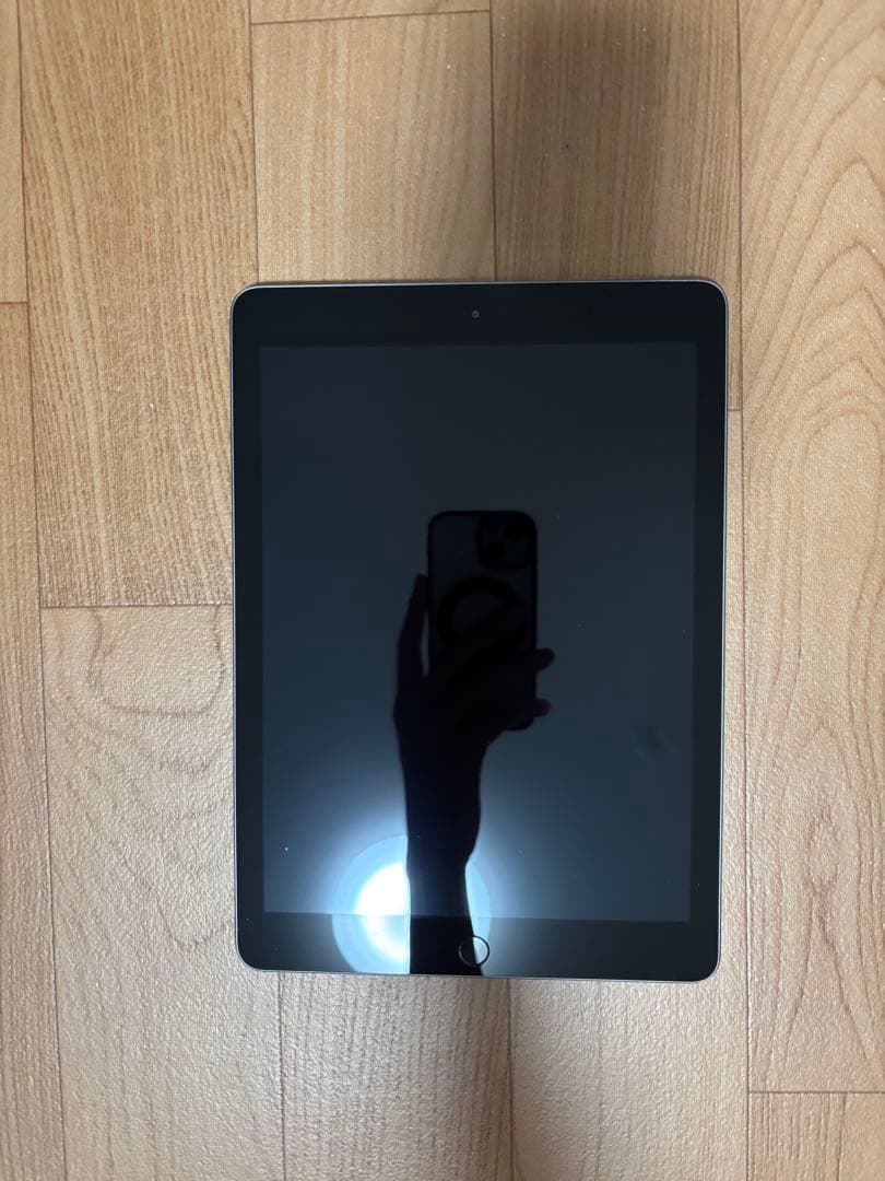 iPad 第6世代 スペースグレー 128GB