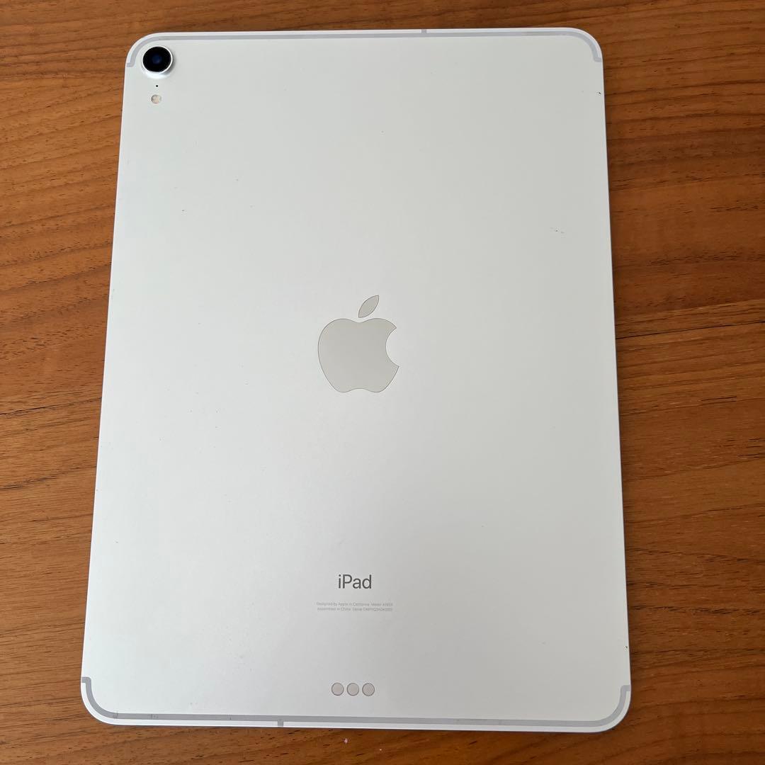【ひなひな】iPad Pro 第1世代　11インチ 256GB