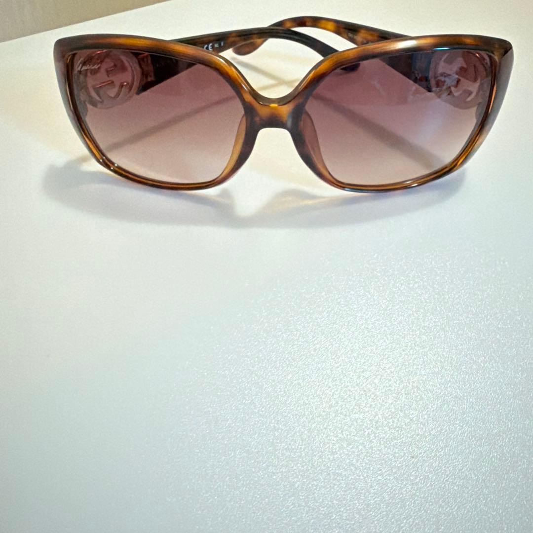 GUCCI オーバーサイズ サングラス ブラウン