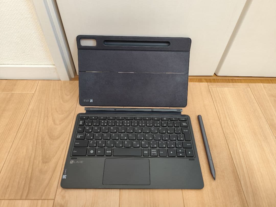 NEC LAVIE Tab T11 スタンドカバー付きキーボード&デジタルペン2