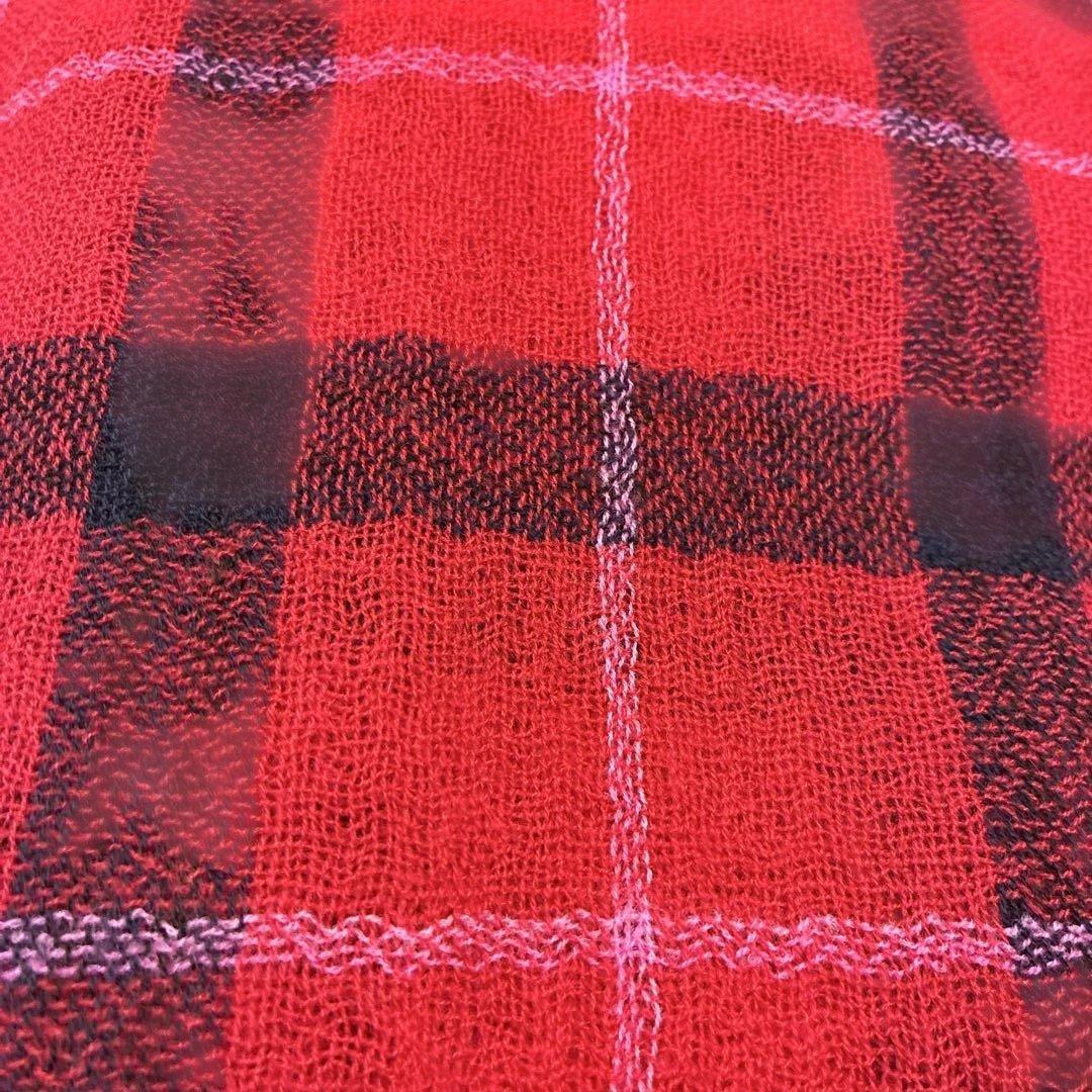 お値下げ中♪【美品☆】Y's 大判ストール ウール100% 赤と黒のチェック