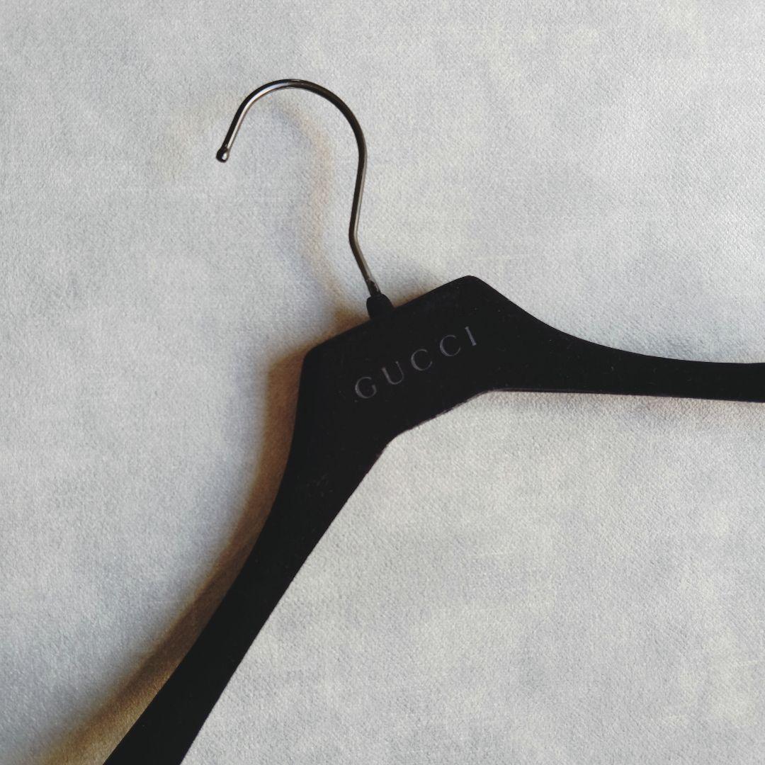 【新品、タグ付き】GUCCI　バイカラー 袖口フリル ニット ワンピース