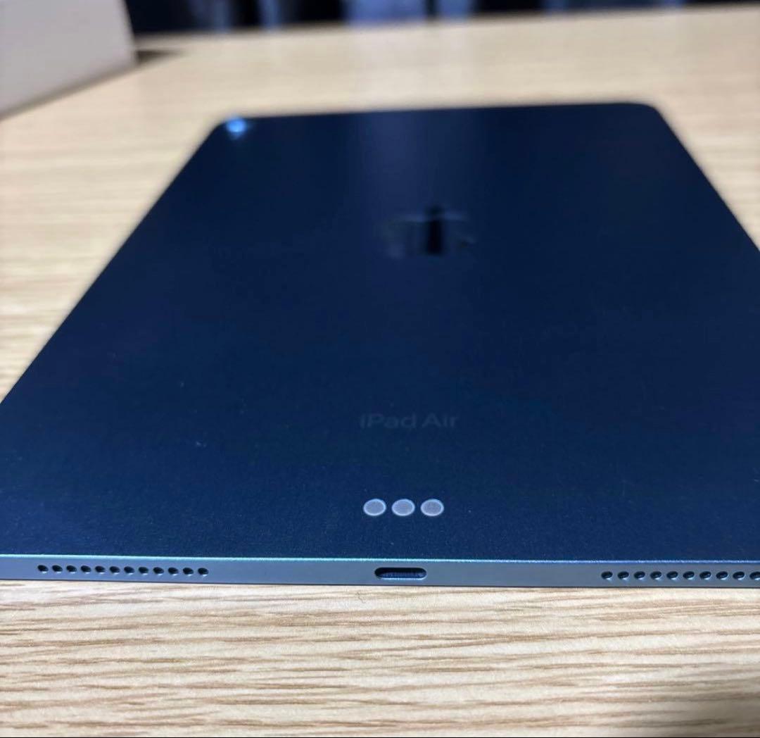 Apple iPad Air (第5世代) スカイブルー 本体