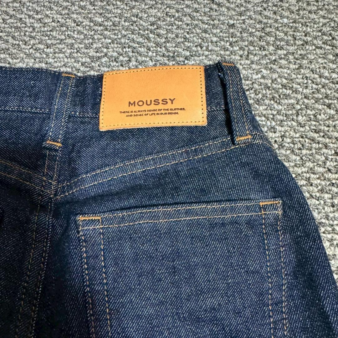 【極美品】moussy MVS FLARE 22インチ　マウジー　フレアデニム