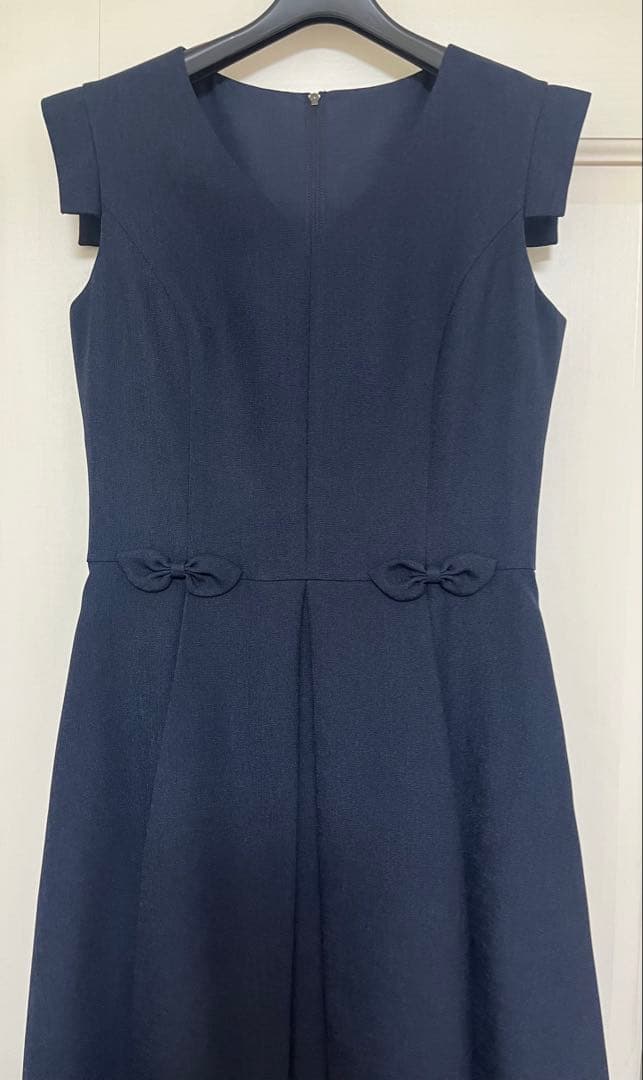 【美品】Reneルネ　リボン付きワンピース　濃紺　36 M size