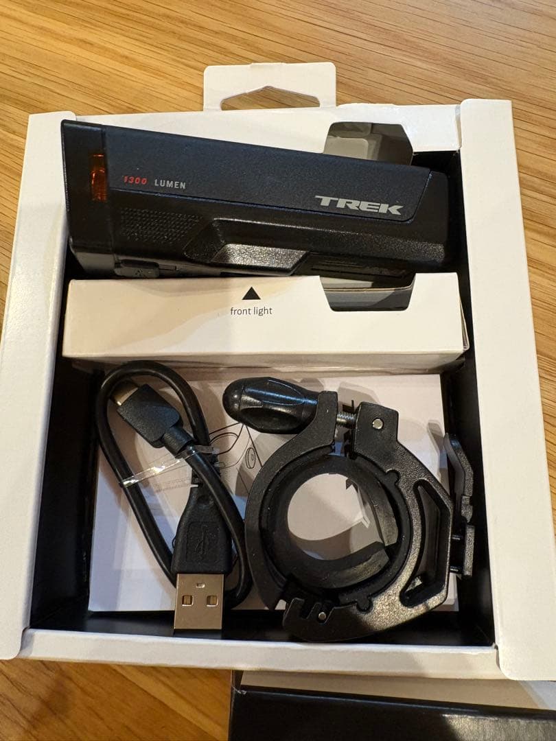 TREK Ion Pro RT 自転車用ライト 1300ルーメン　タイプc充電