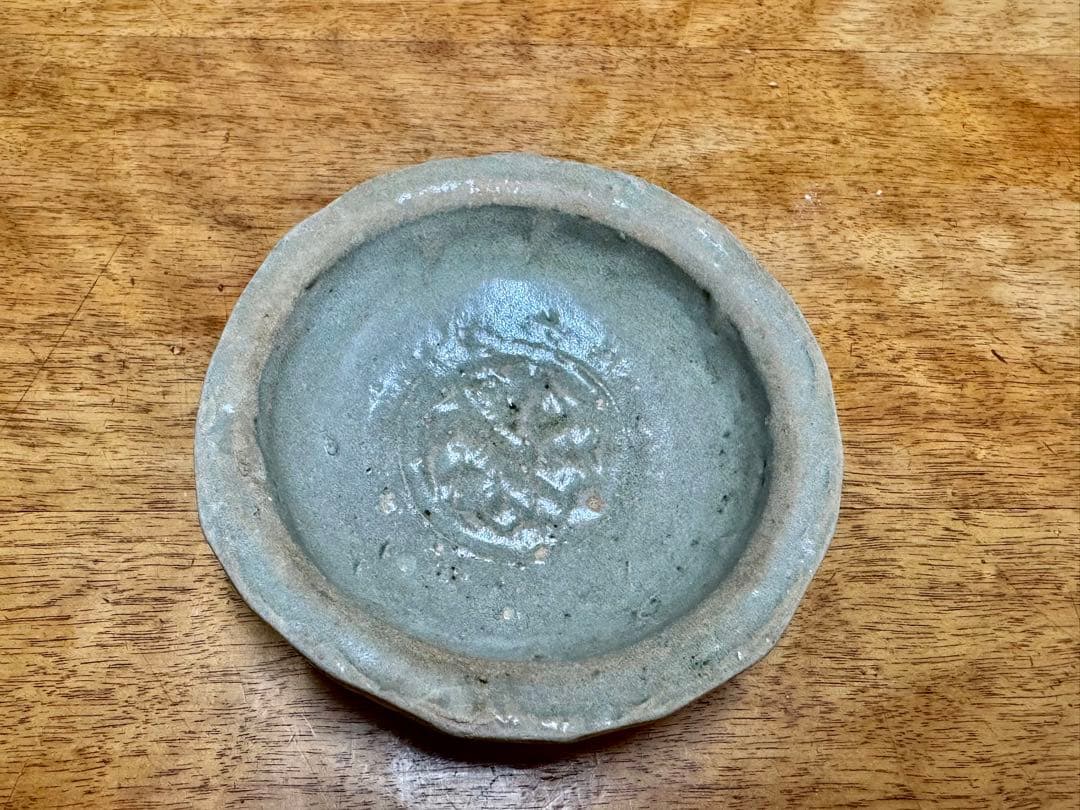 李朝？　青磁小皿