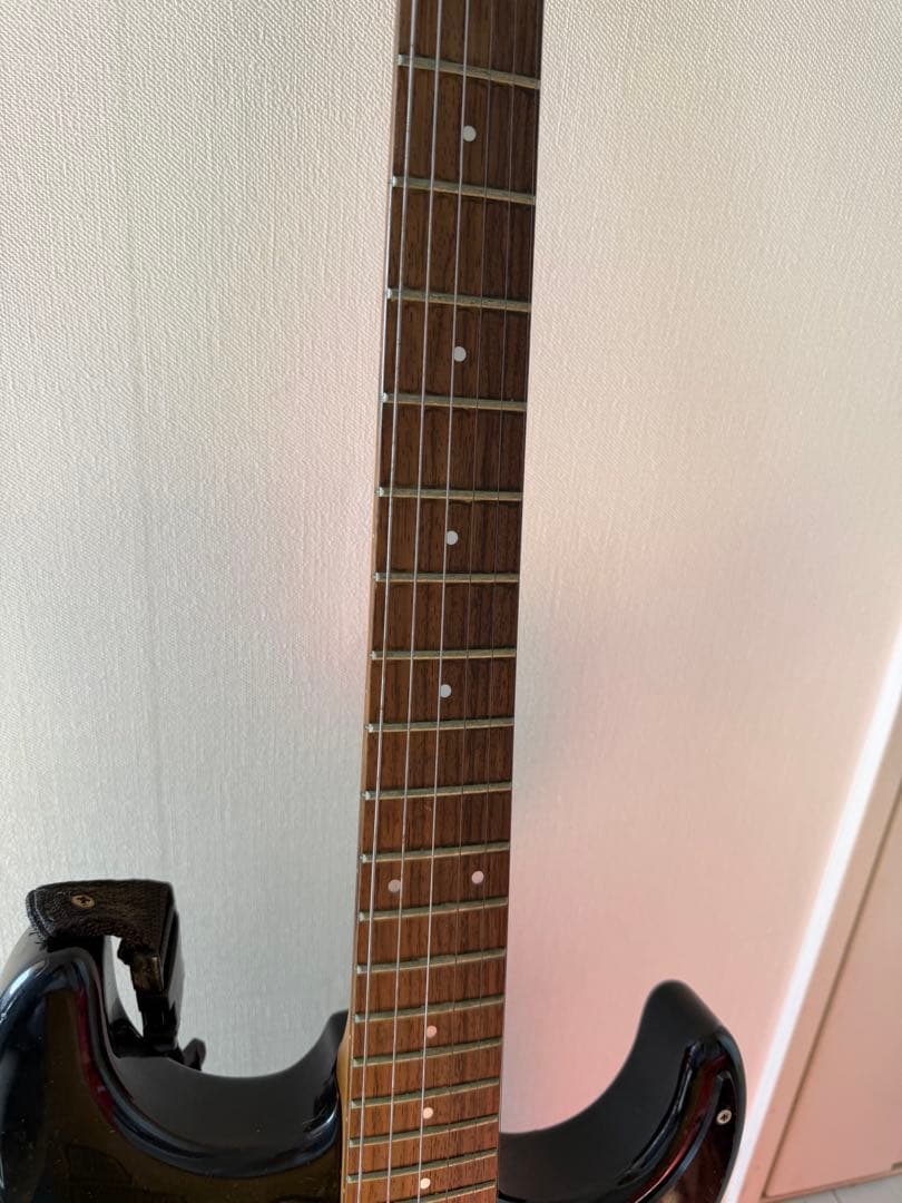 06 フェルナンデス　エレキギター　難あり品