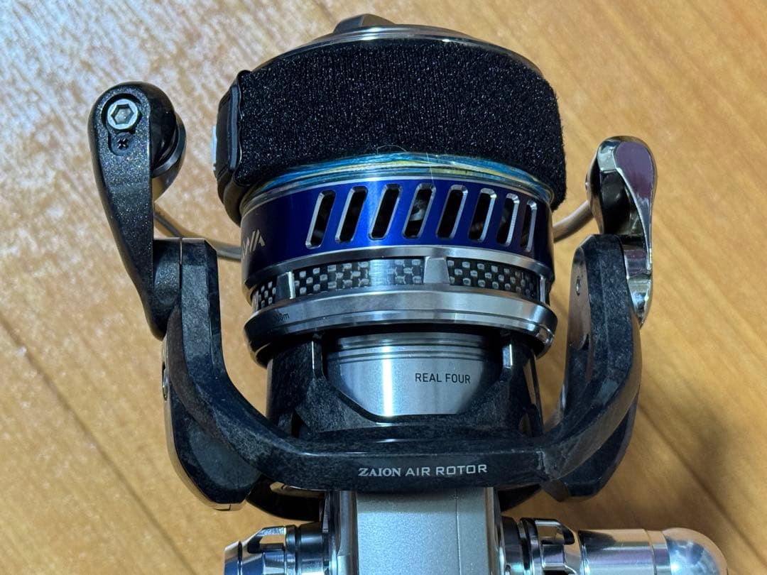 ダイワ DAIWA 10 ソルティガ 3500 スピニングリール