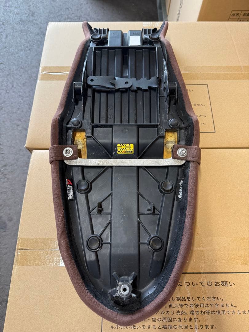 かず bmw rninetスクランブラーシートNOGUCHIシート 美品