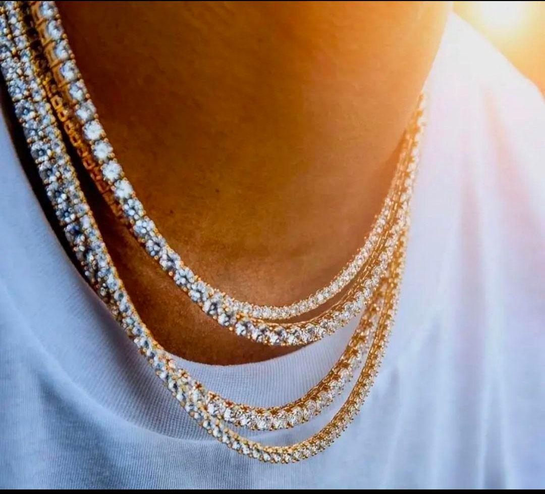 売れネックレス✨️　シルバーアクセサリー　ワンポイントオシャレ