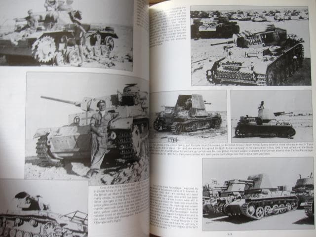 洋書 Armor of the Deutsches Afrikakorps