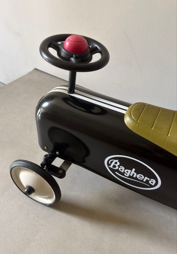 Baghera Racer Noir キッズカー ブラック