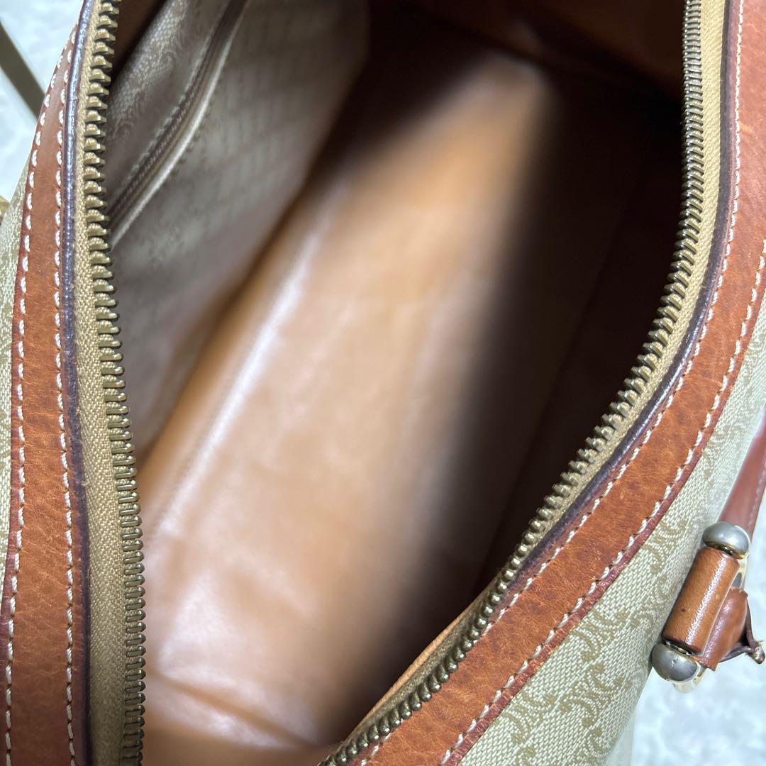 saki セリーヌ マカダム ボストンバッグ ロゴ刻印 人気 旅行