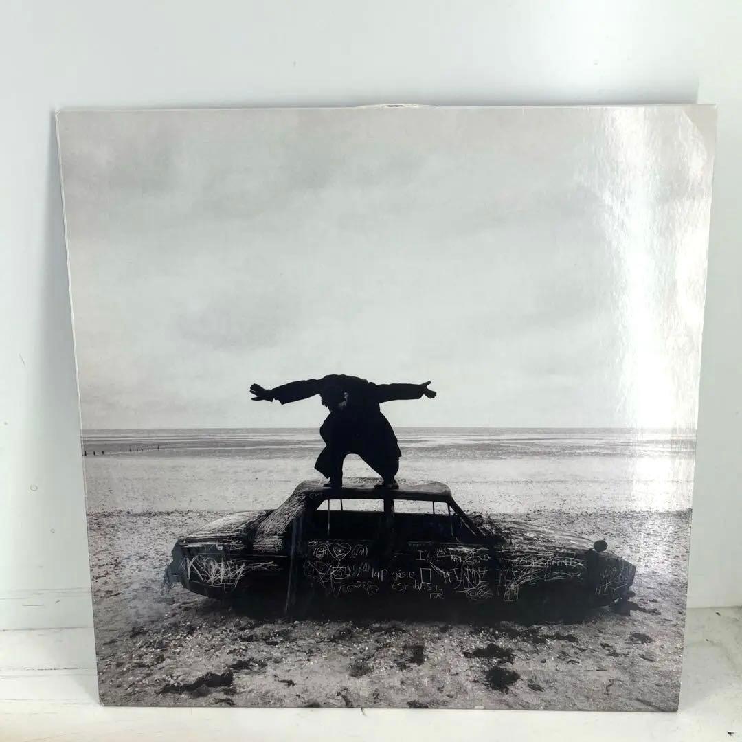 The 1975 レコード　picture disc LP 外国語での言葉遊び