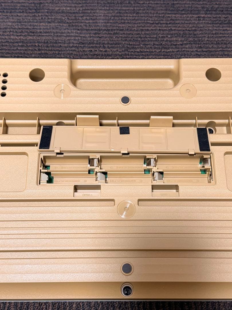 [美品]CASIO電子キーボード 光ナビゲーション LK-526