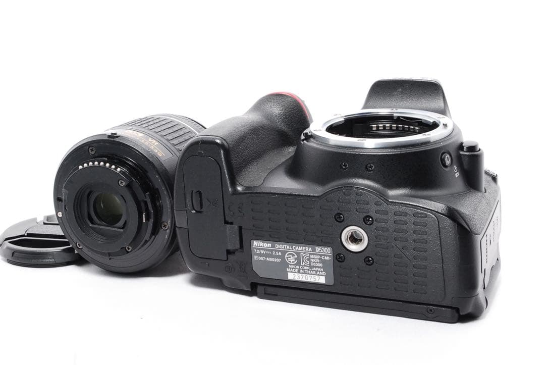 WiFiで楽々転送◆Nikon D5300◆一眼レフカメラ◆高性能AF-Pレンズ