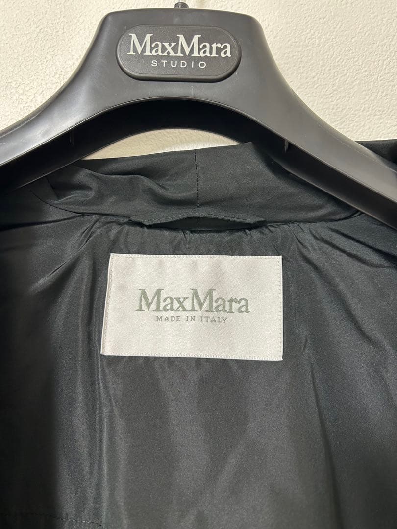 MaxMara ブラック スプリングコート