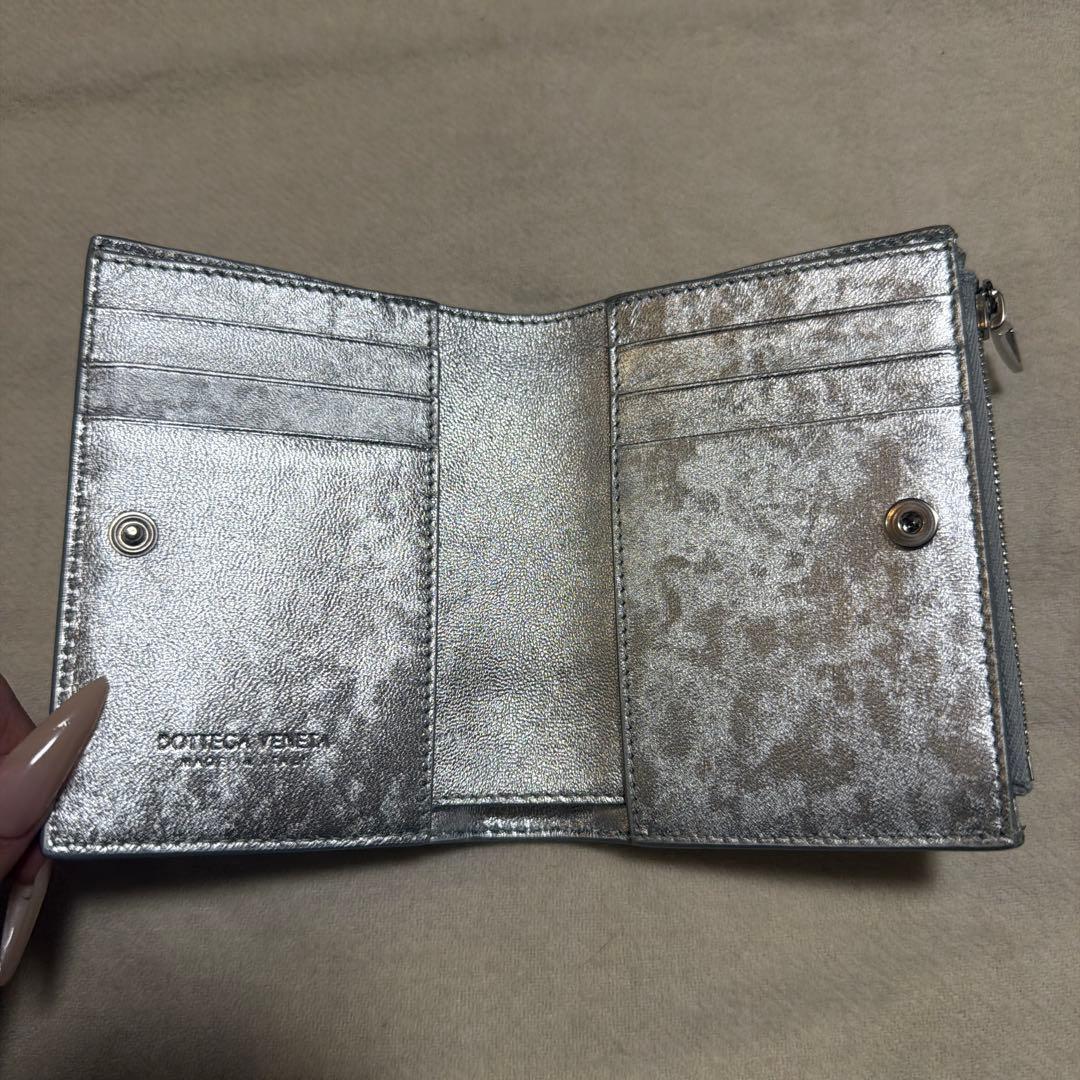BOTTEGA ボッテガ 2つ折り財布 シルバー