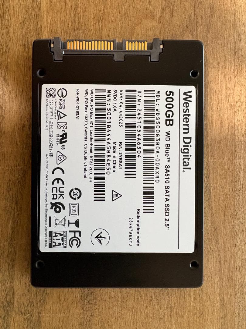 WD Blue SA510 500GB SATA SSD　ケース＆USBケーブル