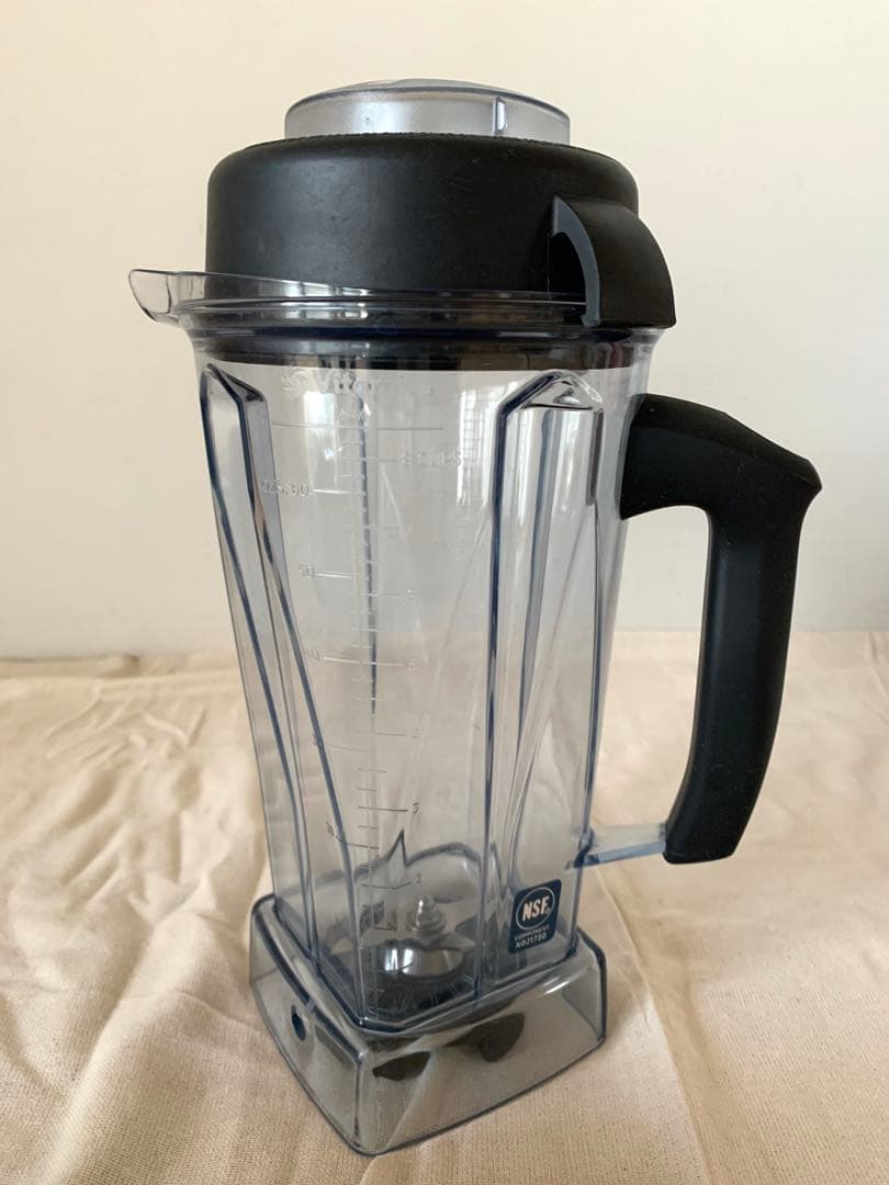 Vitamixバイタミックス 高性能ブレンダー TNC5200 VM0111
