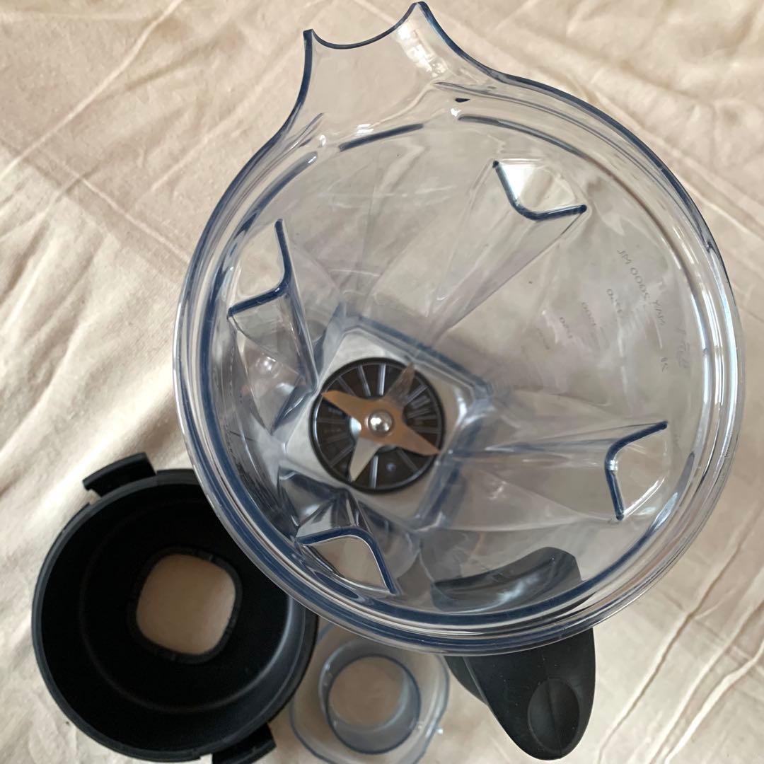 Vitamixバイタミックス 高性能ブレンダー TNC5200 VM0111