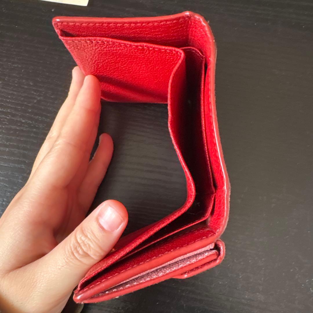 miumiu 三つ折財布