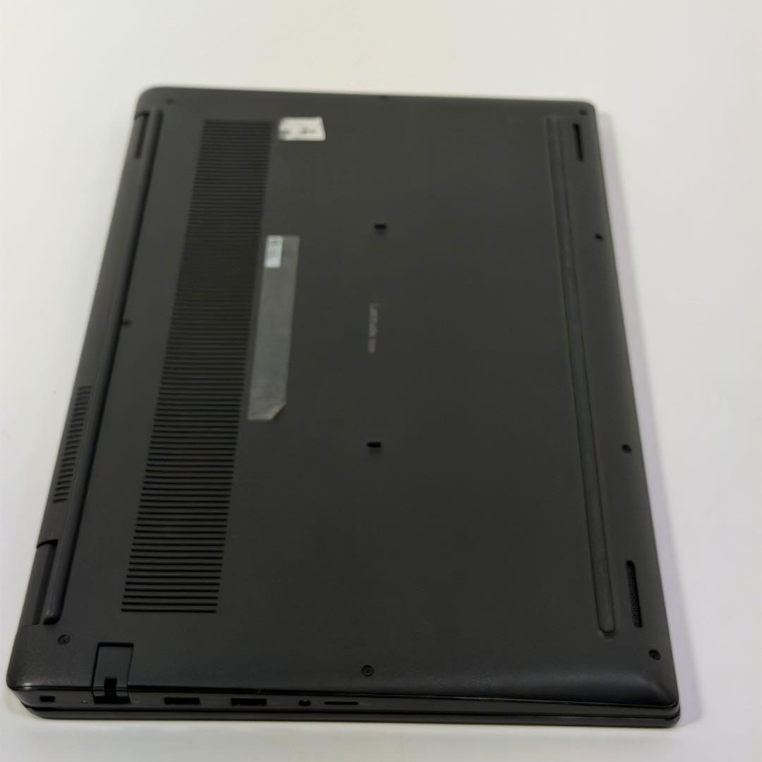 Windowsノート本体 06.Latitude3520 / i5-11/ 16G/ 512G
