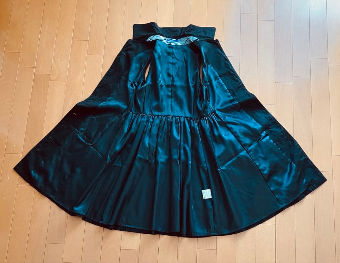 【バーバリーブルーレーベル】ノースリーブ　膝丈ワンピース　サイズ36