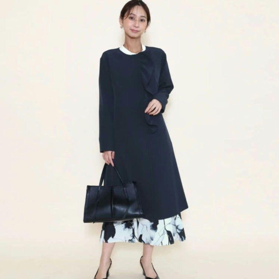 新品タグ付き　ヤマダヤ　コート　FENNEL フロントフリル　ネイビー