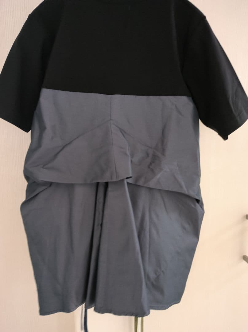 即完売品 美品 アンスリードトライアングルタックTシャツ ミックス