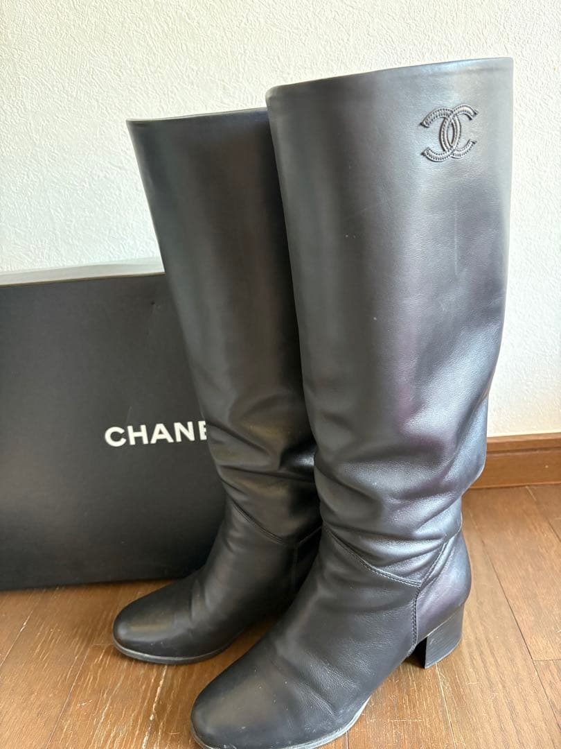 CHANEL 黒 レザー ロングブーツ ヒール5cm