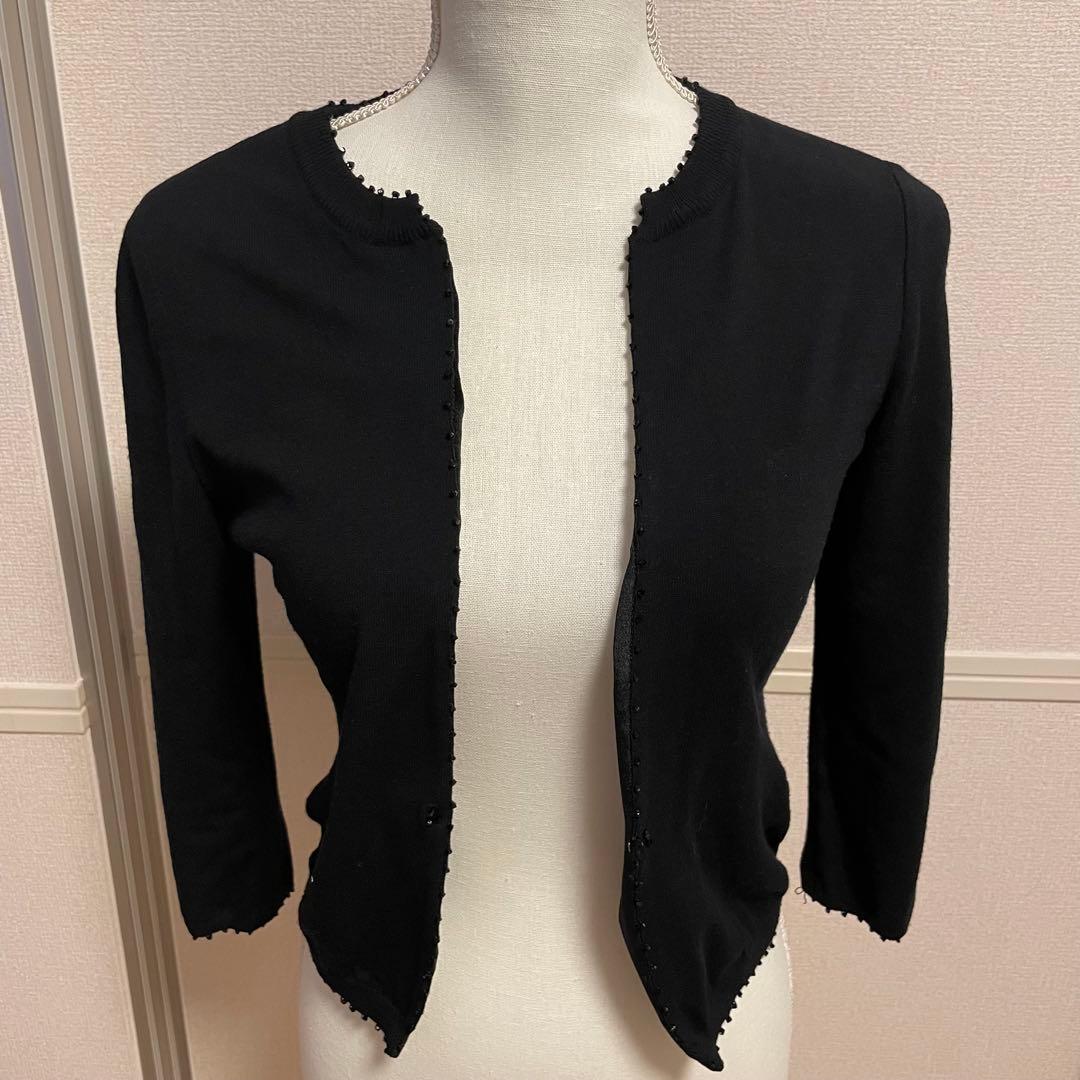 美品 FOXEY BOUTIQUE フォクシー カーディガン 黒 40 ビーズ