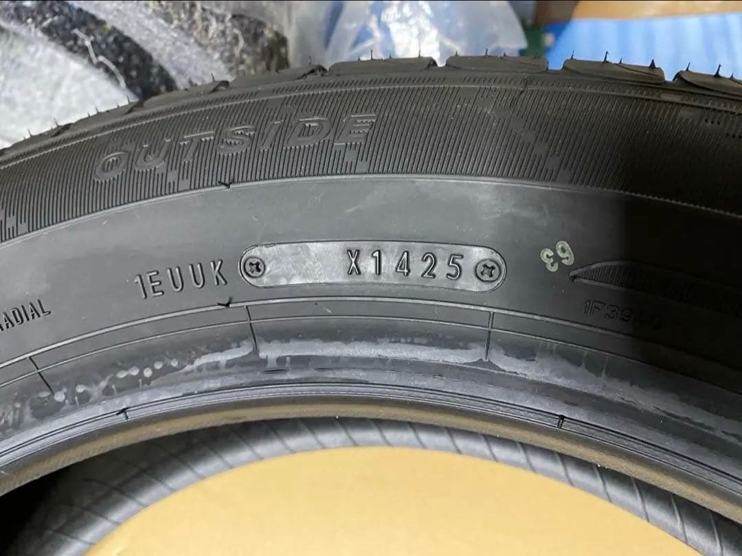 DUNLOP エナセーブ EC204 195/60 R17 ノーマルタイヤ