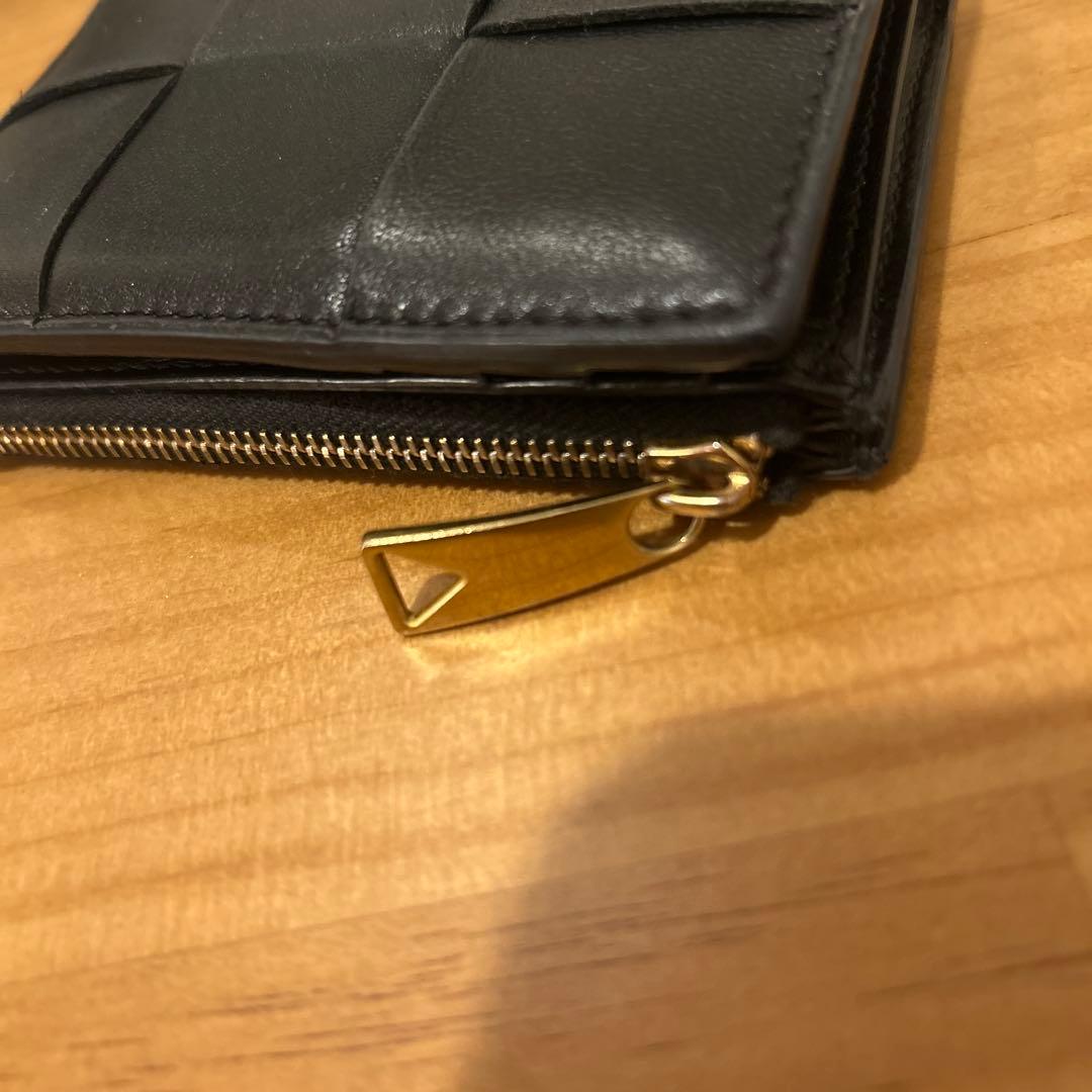 BOTTEGA VENETA(ボッテガヴェネタ) 2つ折り財布 カセット 黒