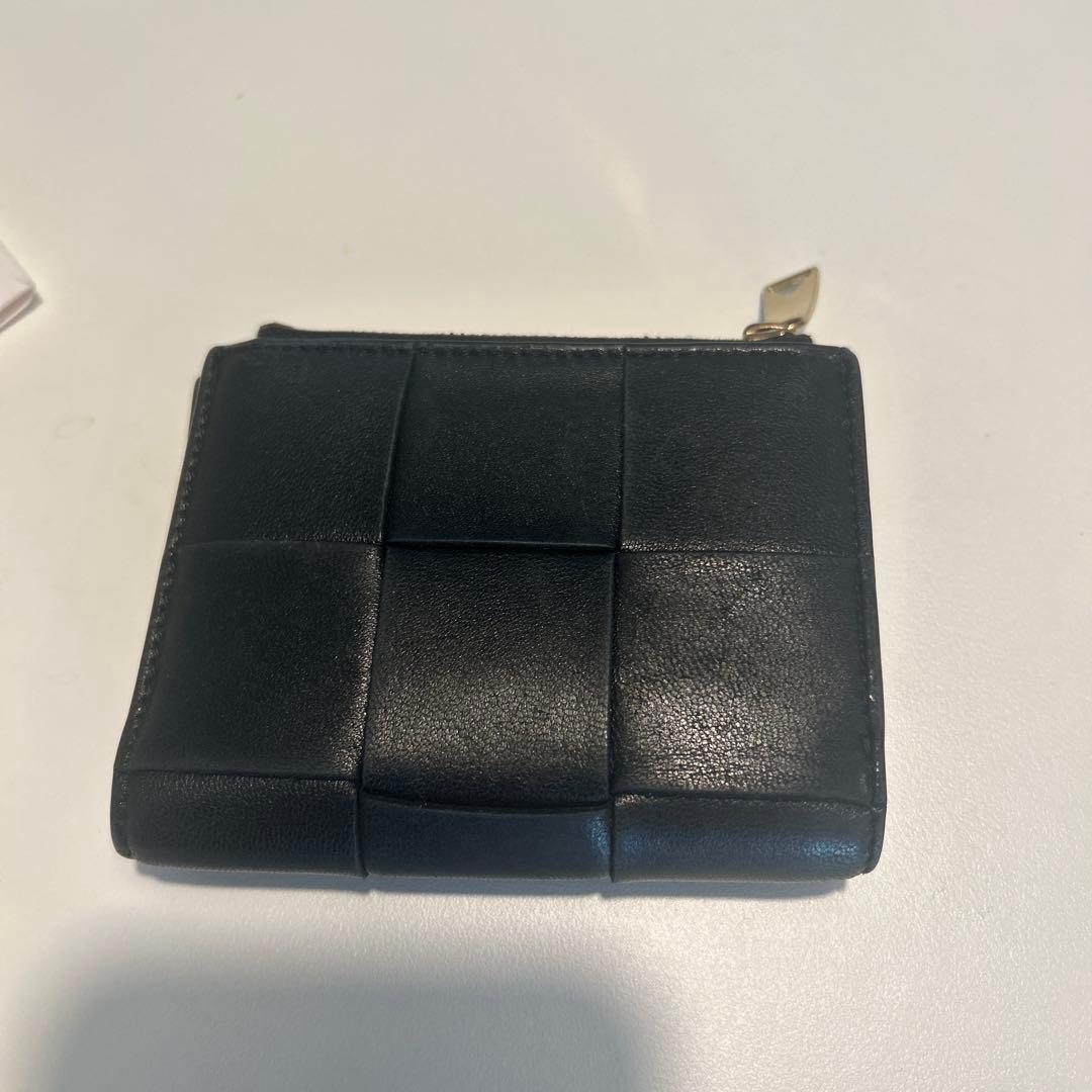 BOTTEGA VENETA(ボッテガヴェネタ) 2つ折り財布 カセット 黒