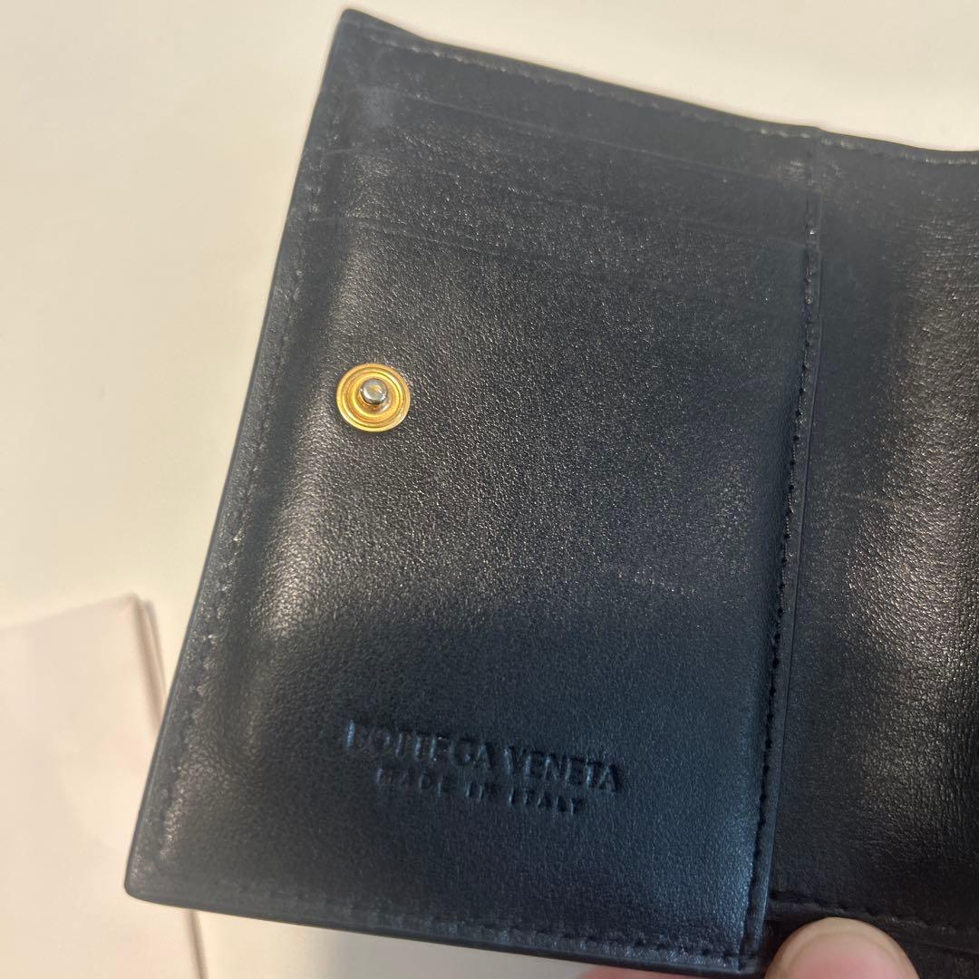 BOTTEGA VENETA(ボッテガヴェネタ) 2つ折り財布 カセット 黒