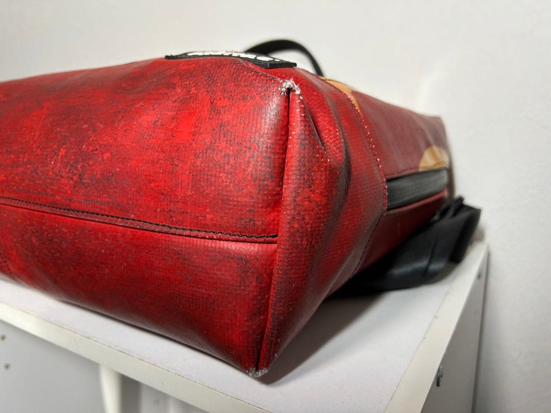 【美品】フライターグ　ROY F302 赤×オレンジ ショルダーバッグ