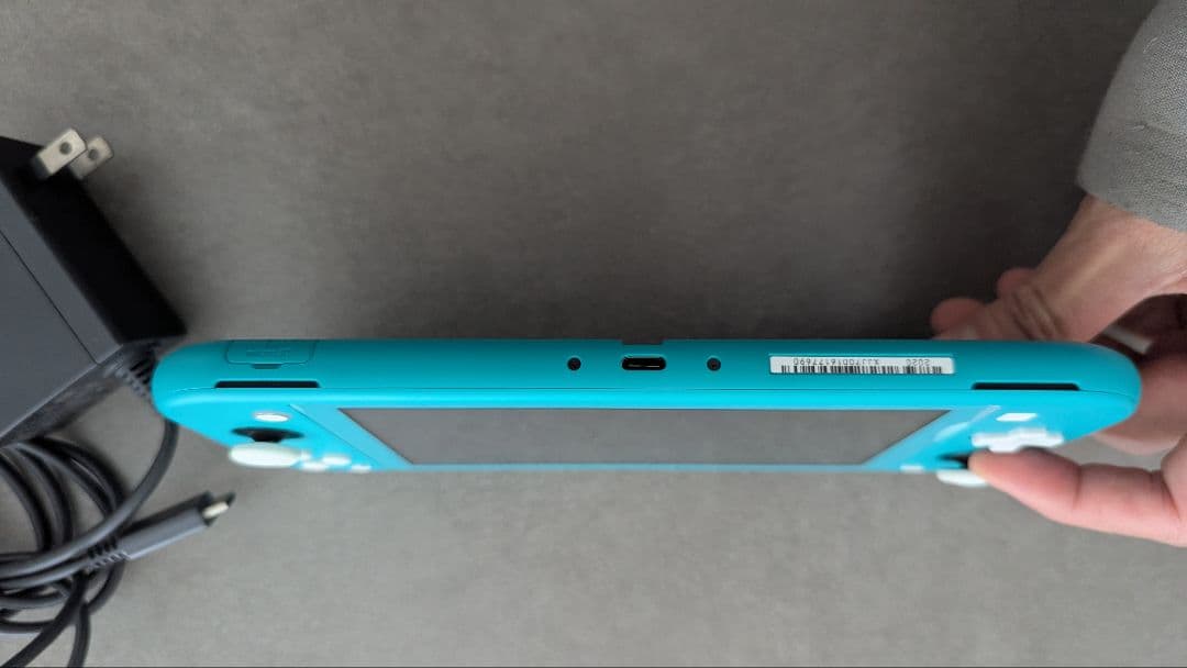 【美品】Nintendo Switch Lite 充電器、箱、SDカード付き
