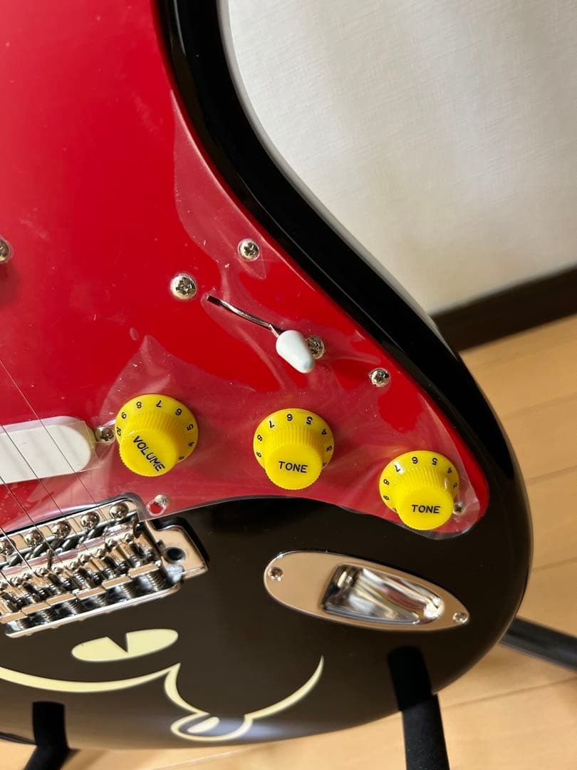 Fender Japan ディズニー ミッキーマウス ストラトキャスター限定